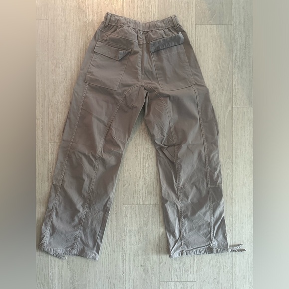 Zara TRF TOPSTITCH CARGO PANTS (new) - Picture 3 of 3